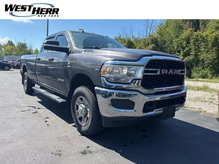2019 Ram 3500 Tradesman photo 1