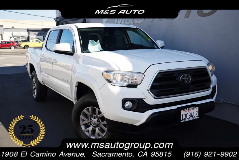 2019 Toyota Tacoma SR5 Double Cab V6 photo 1
