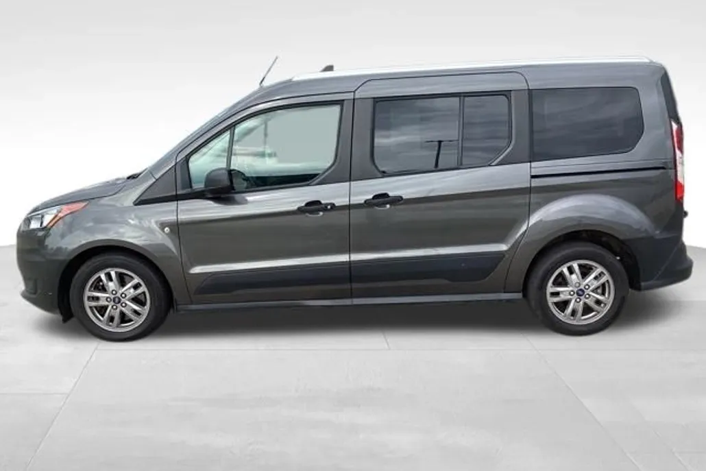 2022 Ford Transit Connect XL photo 1