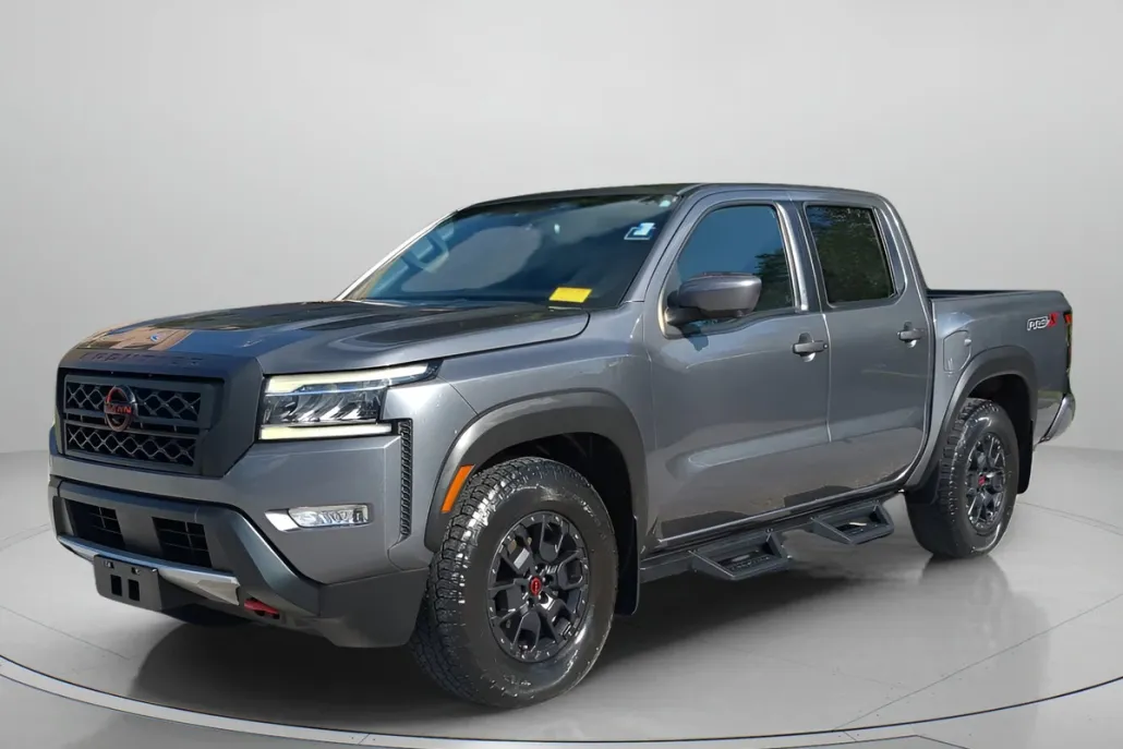 2022 Nissan Frontier PRO-X Crew Cab photo 1