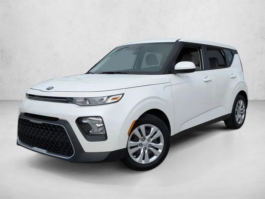 2021 Kia Soul LX photo 1