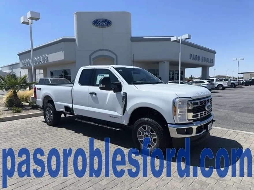 2025 Ford F-350 photo 1