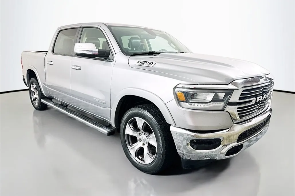 2019 Ram 1500 Laramie photo 1