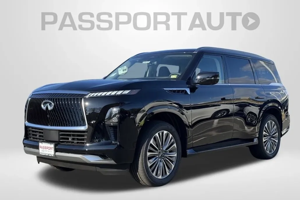 2025 Infiniti QX80 Luxe photo 1