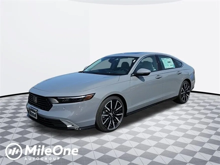 2025 Honda Accord Hybrid Touring photo 1