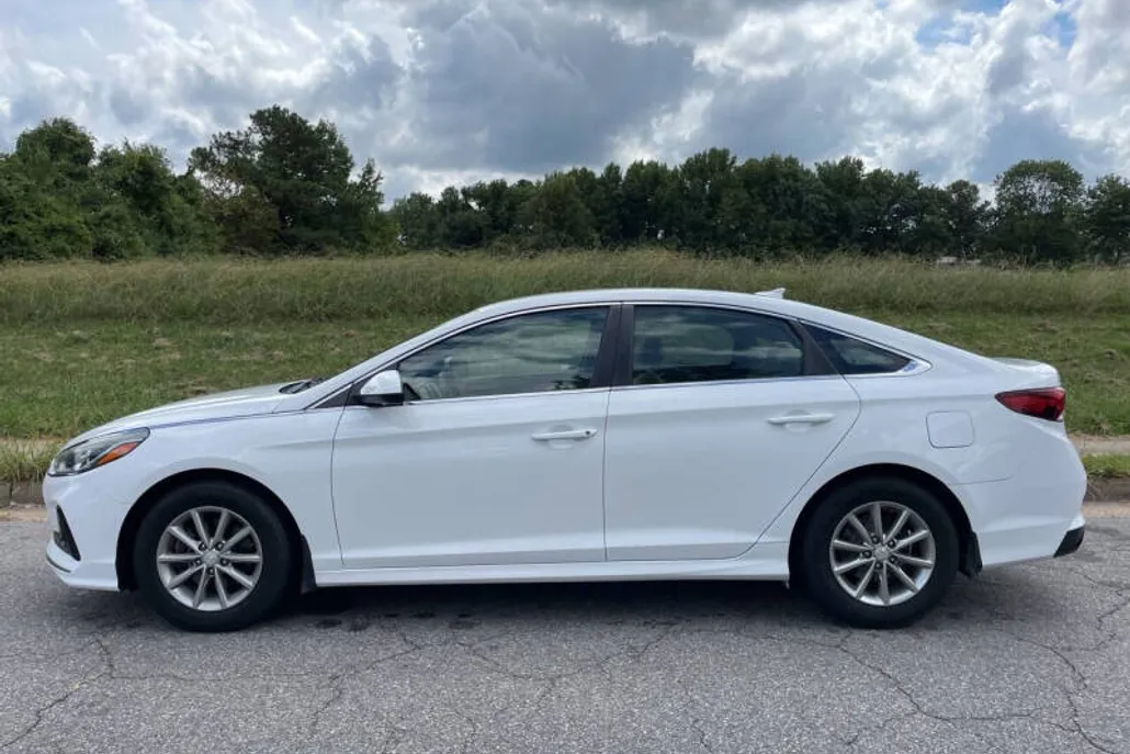 2018 Hyundai Sonata SE Eco photo 1