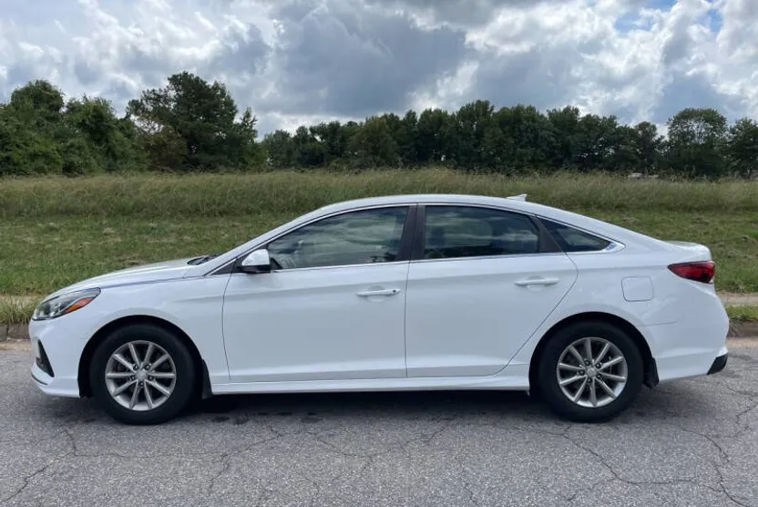 2018 Hyundai Sonata SE Eco photo 1