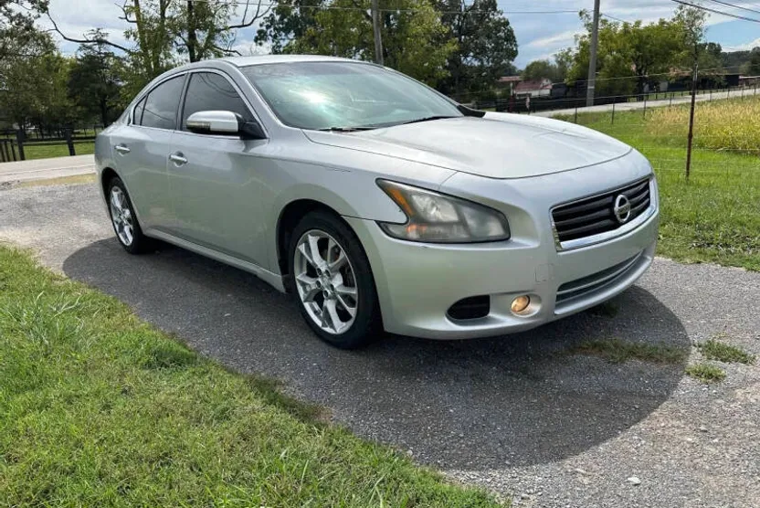 2012 Nissan Maxima S photo 1