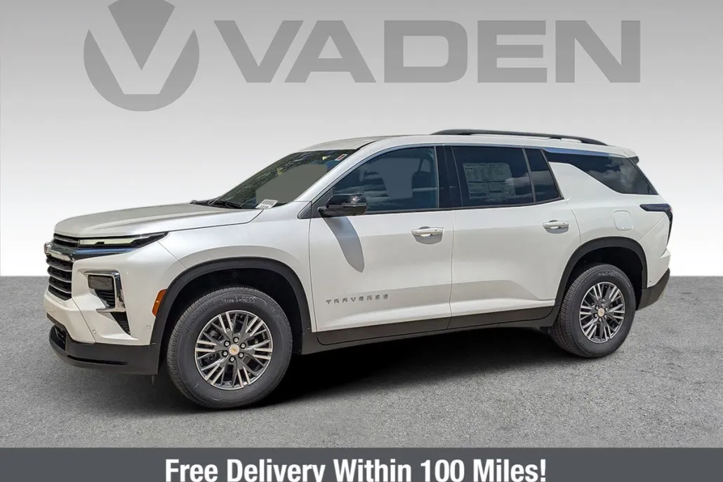 2025 Chevrolet Traverse photo 1