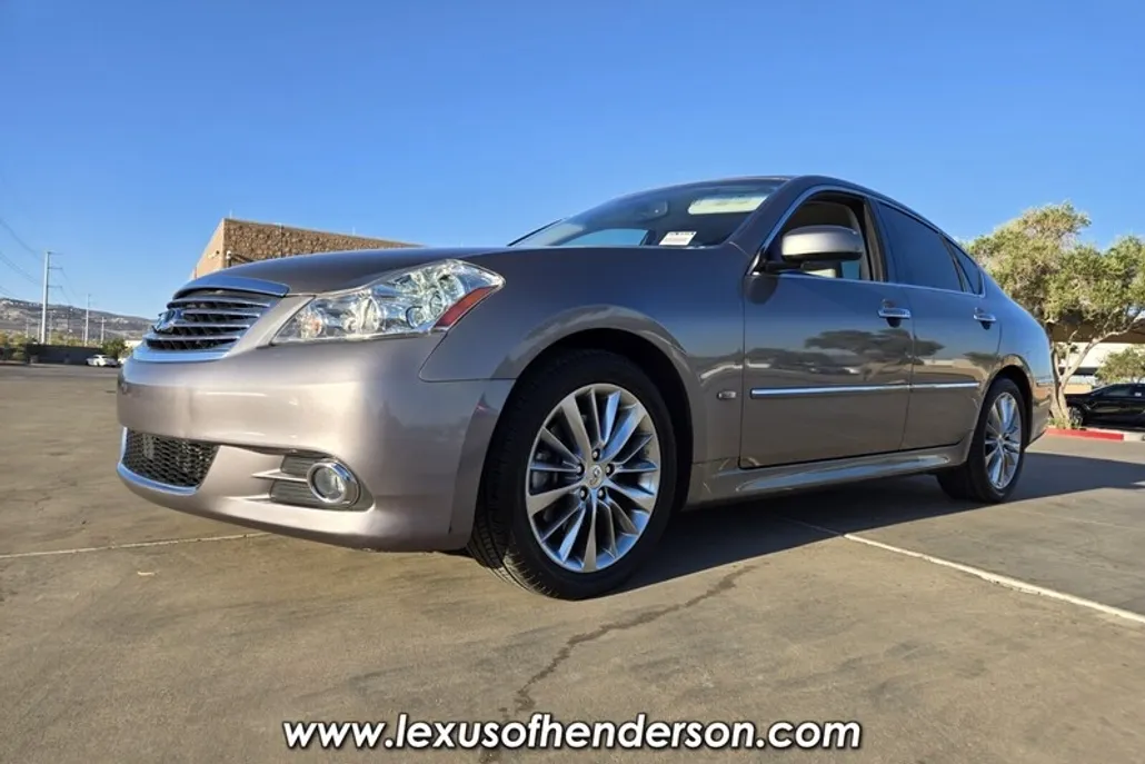 2009 Infiniti M35 Base photo 1