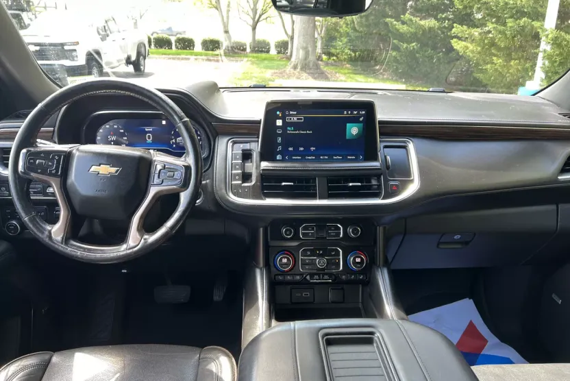 2022 Chevrolet Tahoe High Country photo 1
