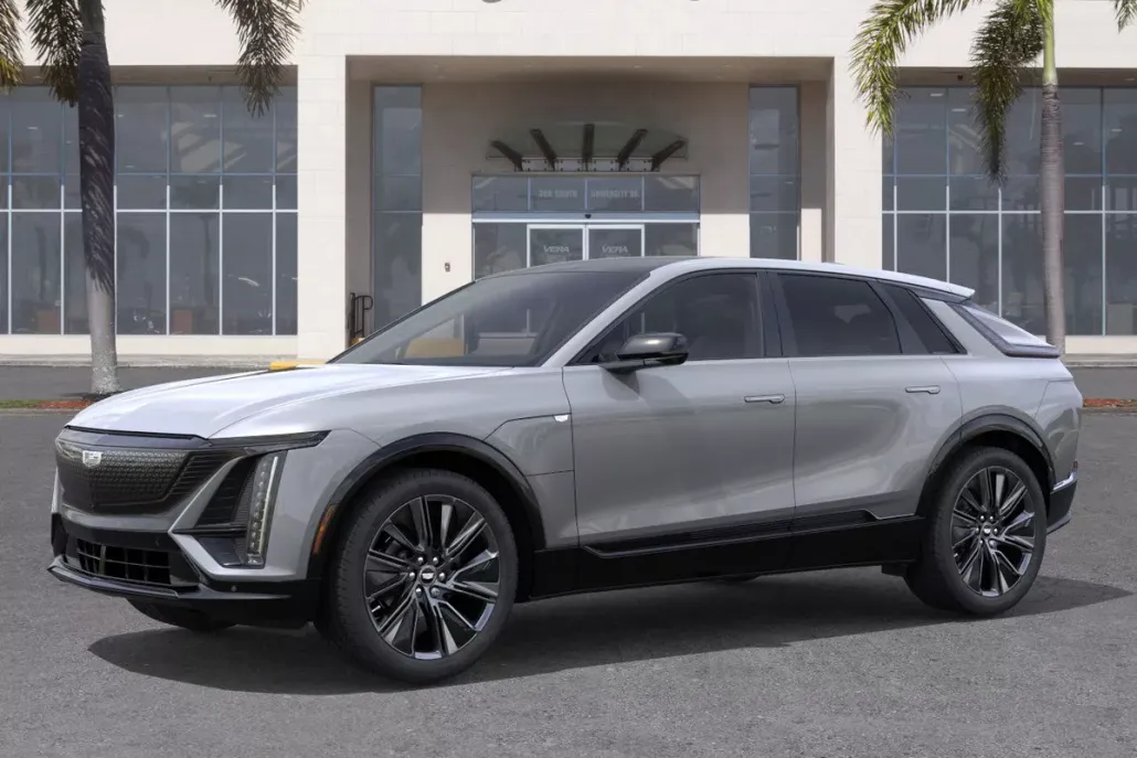 2026 Cadillac Lyriq Sport photo 1