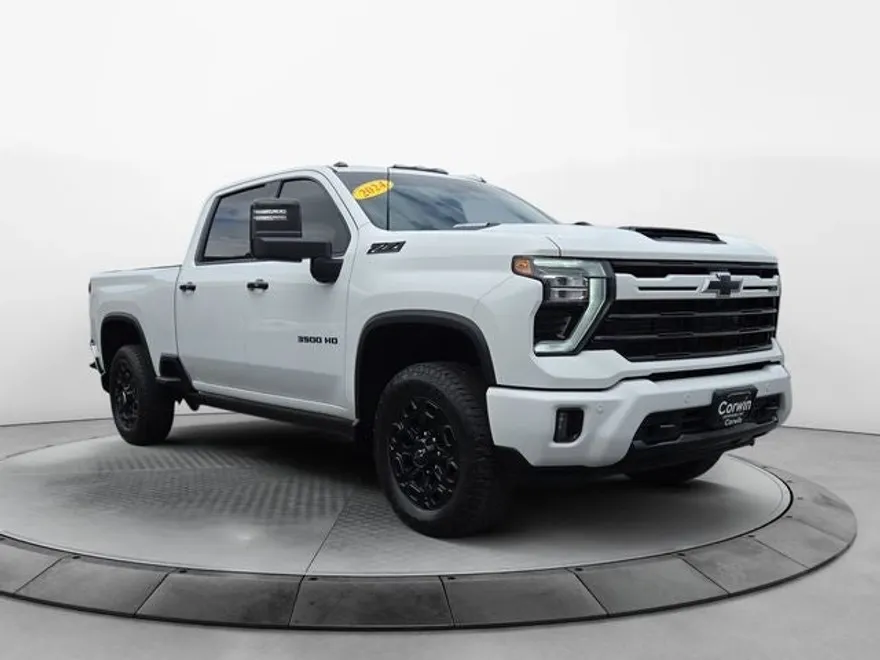 2024 Chevrolet Silverado 3500HD LTZ photo 1