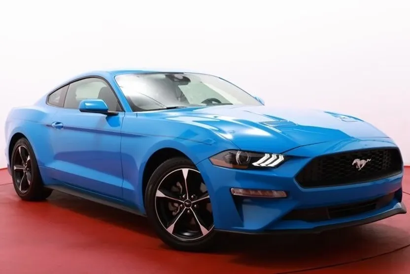 2022 Ford Mustang EcoBoost photo 1