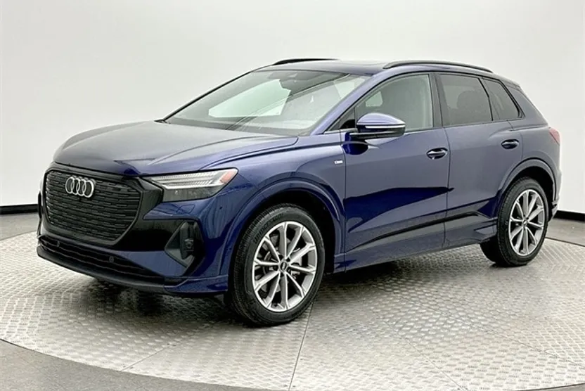 2022 Audi Q4 E-tron 50 Premium photo 1