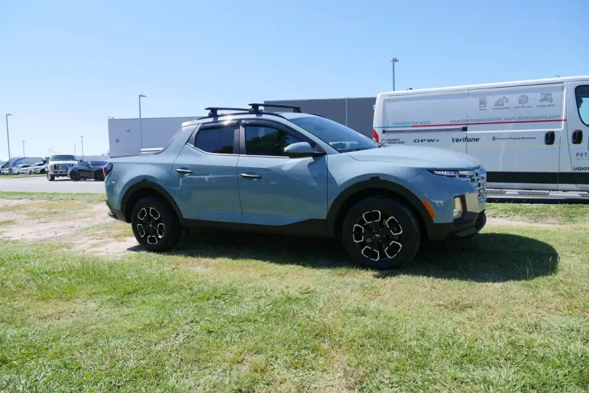 2022 Hyundai Santa Cruz SEL photo 1