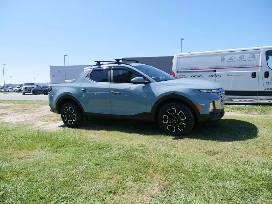 2022 Hyundai Santa Cruz SEL photo 1