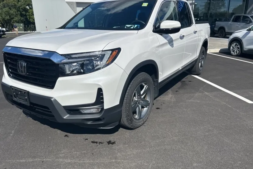 2023 Honda Ridgeline RTL-E photo 1