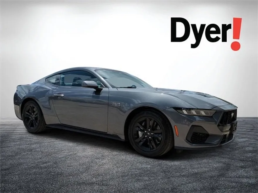 2024 Ford Mustang GT photo 1