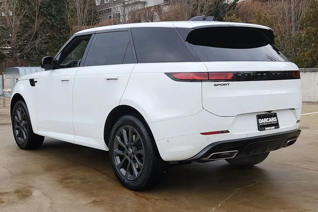 2024 Land Rover Range Rover Sport P400 Dynamic SE photo 1