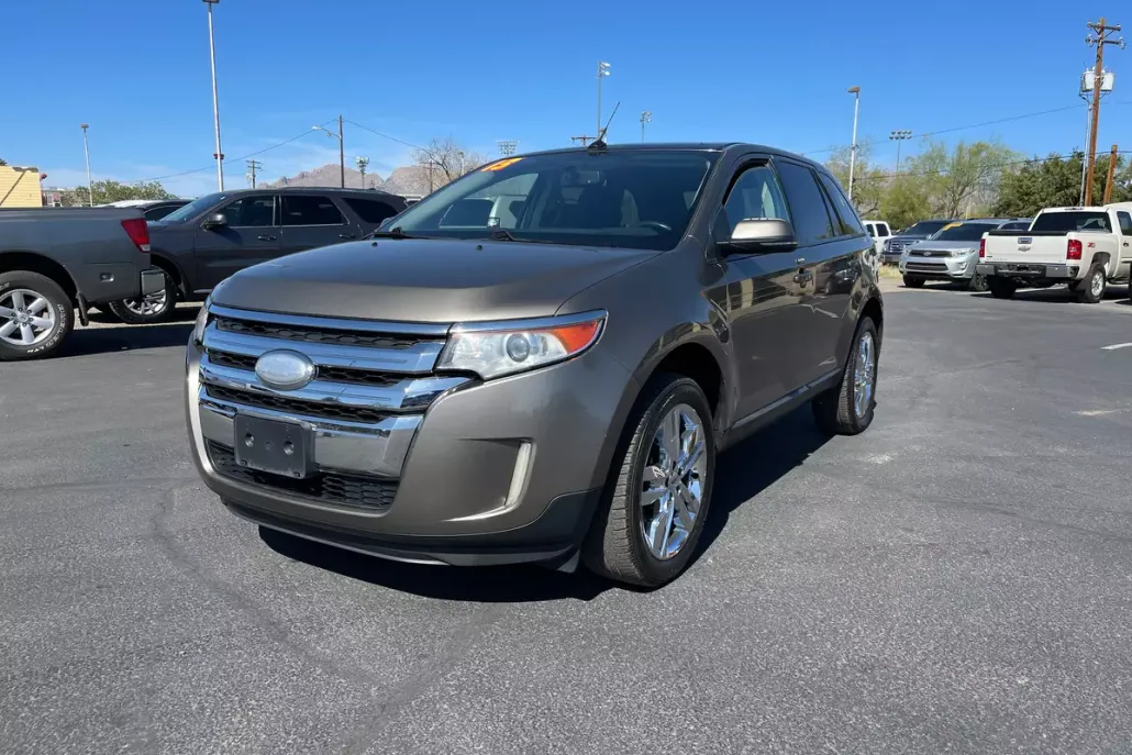 2013 Ford Edge SEL photo 1