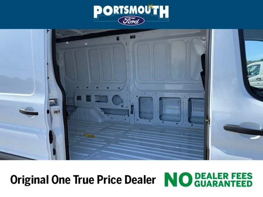 2025 Ford Transit Cargo Van photo 1