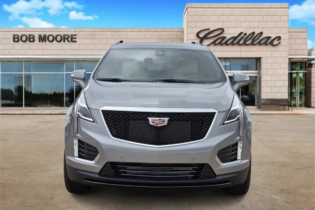 2025 Cadillac XT5 Sport photo 1