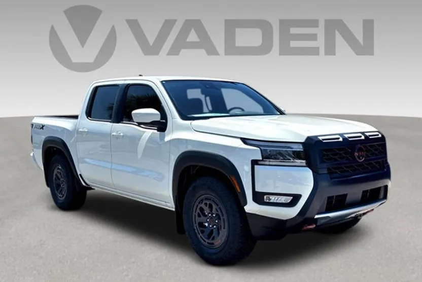 2025 Nissan Frontier PRO-X photo 1