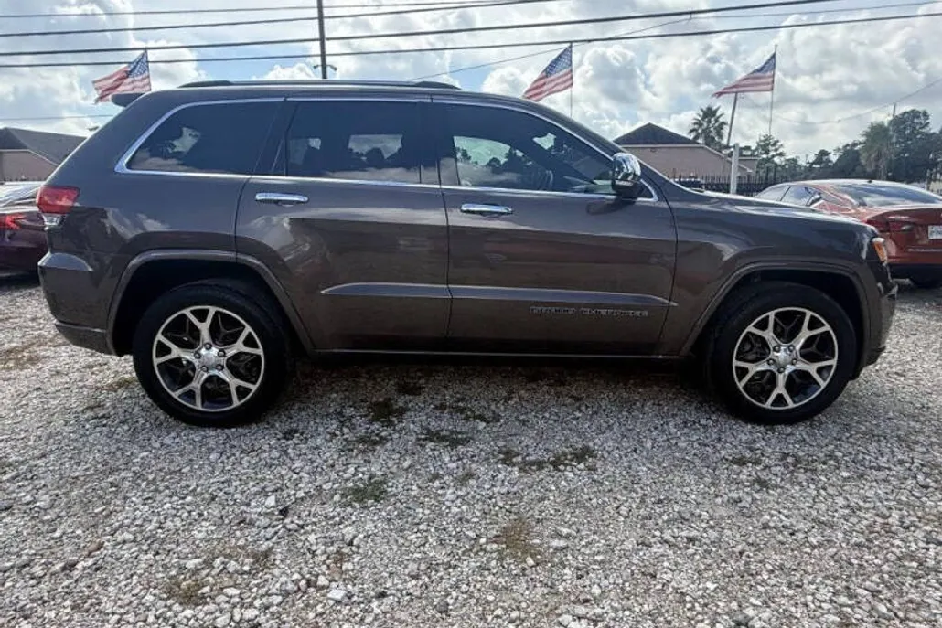 2019 Jeep Grand Cherokee Overland photo 1