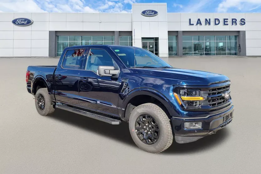 2025 Ford F-150 XLT photo 1