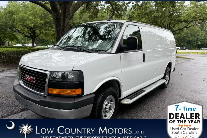 2024 Gmc Savana 2500 Cargo photo 1