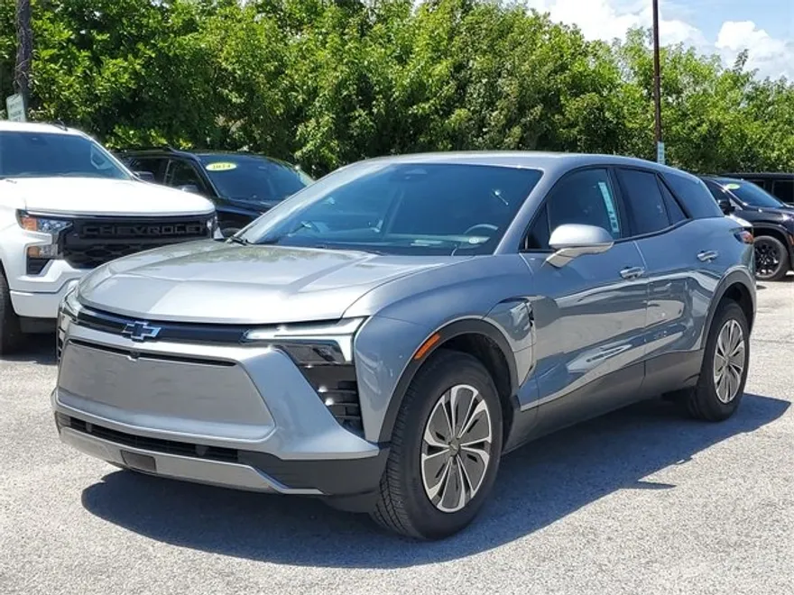2025 Chevrolet Blazer EV photo 1