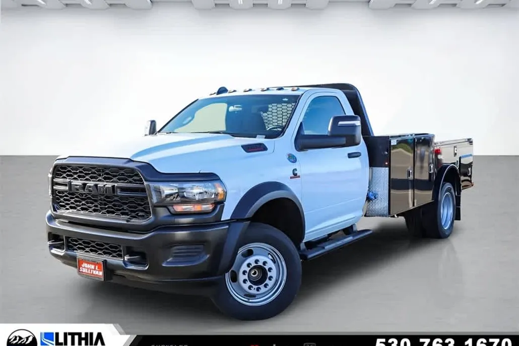 2024 Ram 4500 Tradesman photo 1