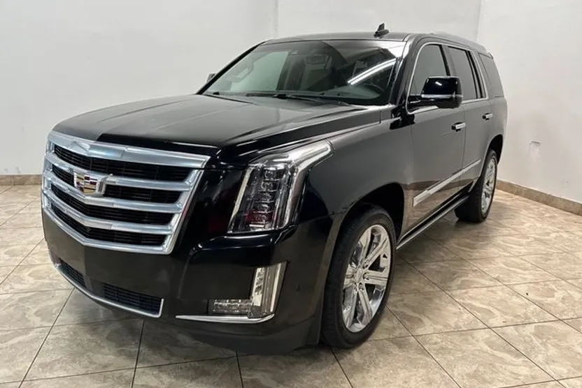 2017 Cadillac Escalade Premium Luxury photo 1
