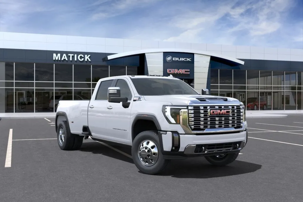 2024 Gmc Sierra 3500 HD Denali photo 1