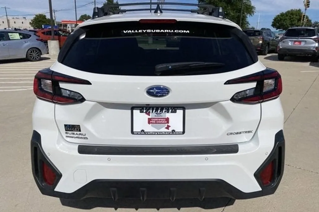 2024 Subaru Crosstrek Limited photo 1