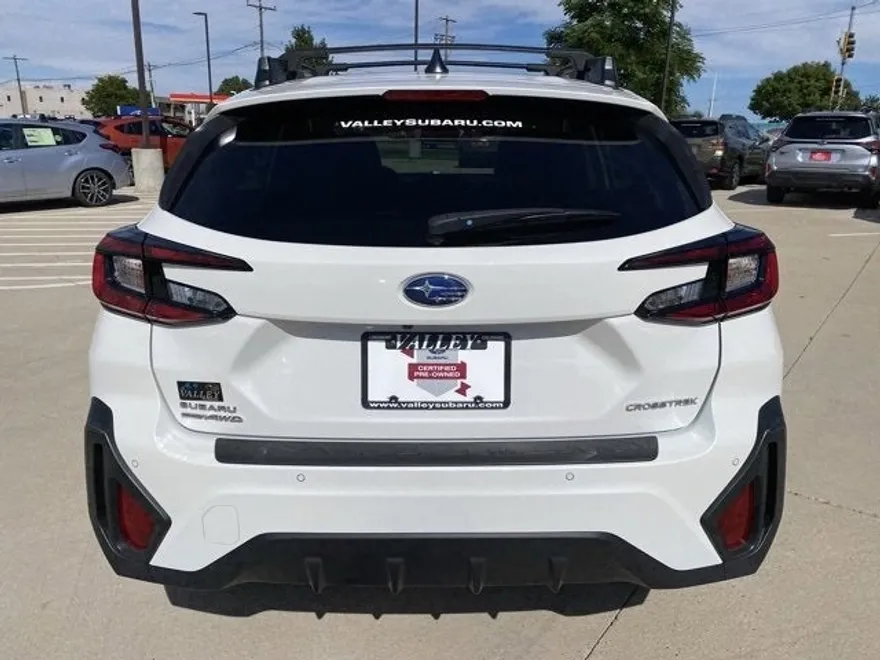 2024 Subaru Crosstrek Limited photo 1
