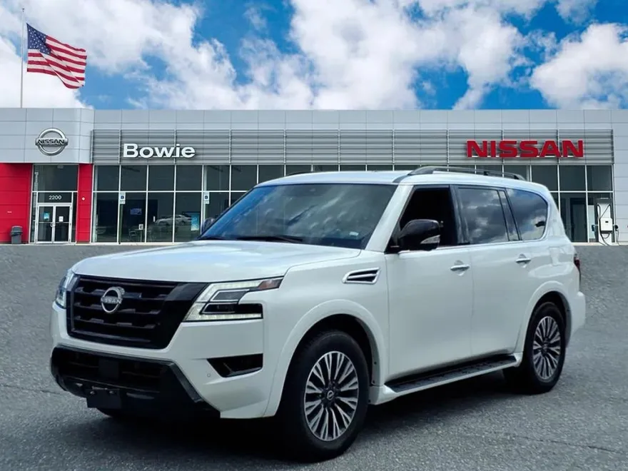 2023 Nissan Armada SL photo 1