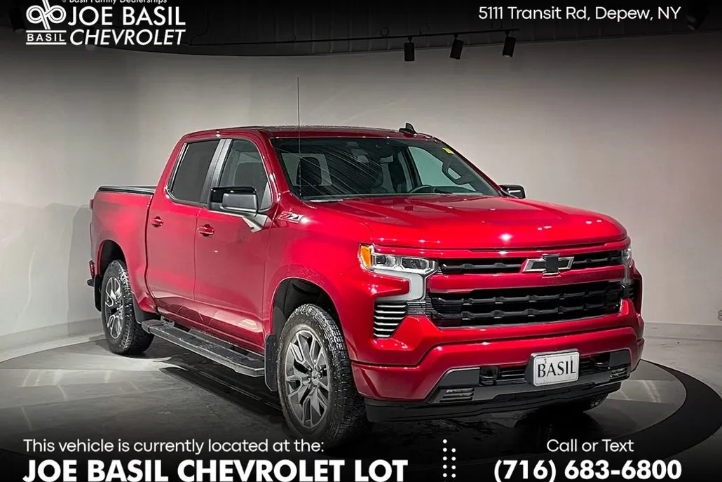 2024 Chevrolet Silverado 1500 RST photo 1
