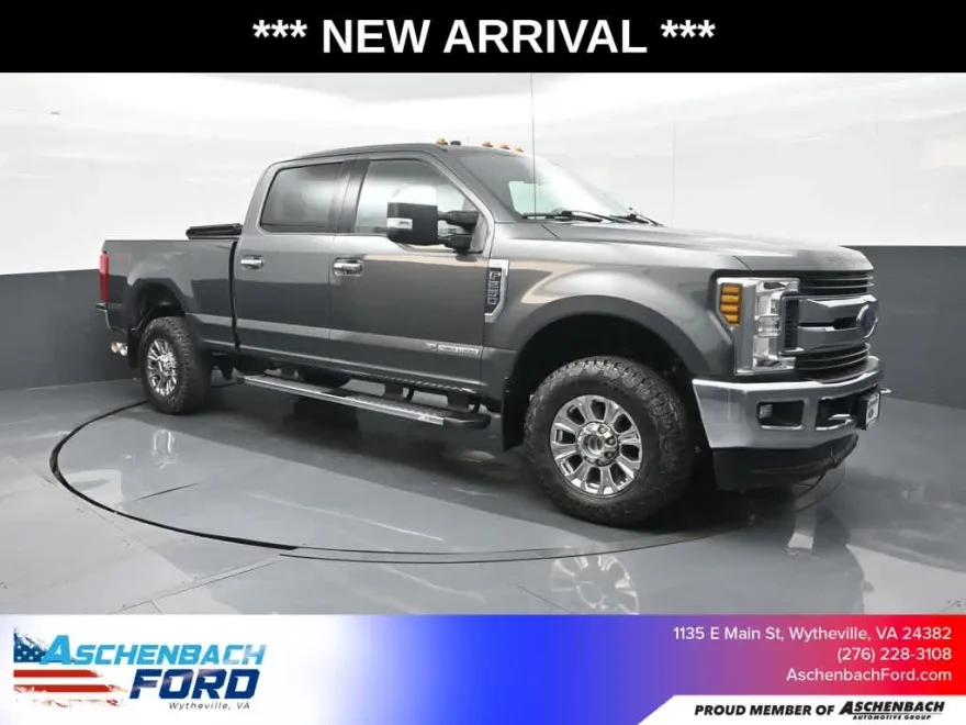 2019 Ford F-250 XLT photo 1