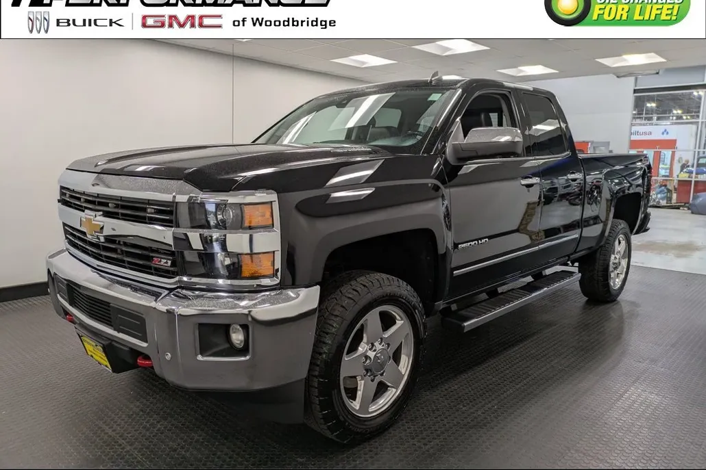 2015 Chevrolet Silverado 2500HD LTZ photo 1