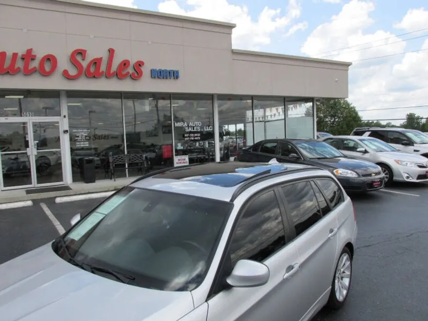 2011 Bmw 328i photo 1