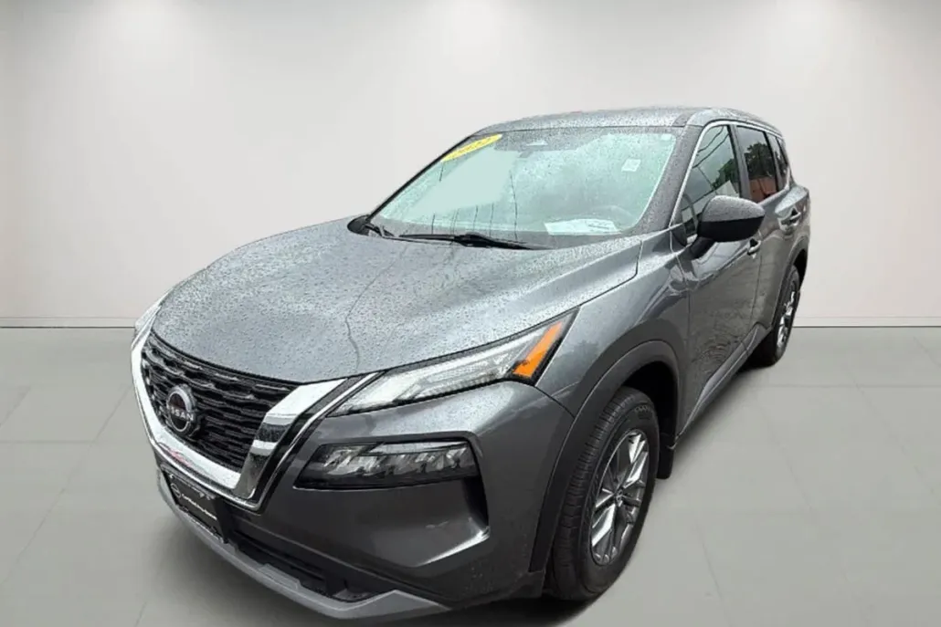 2022 Nissan Rogue S photo 1
