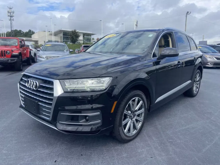 2019 Audi Q7 55 Premium photo 1