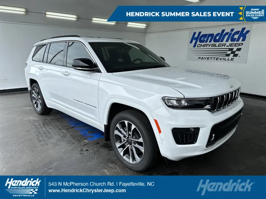 2025 Jeep Grand Cherokee Overland photo 1
