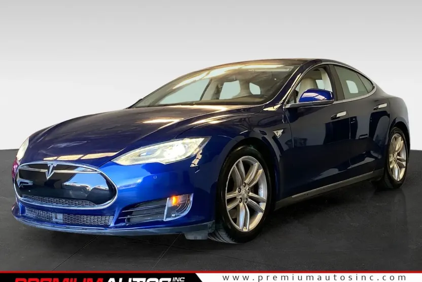 2015 Tesla Model S 70D photo 1