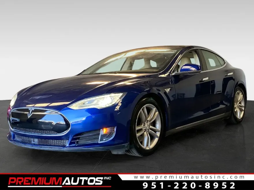 2015 Tesla Model S 70D photo 1