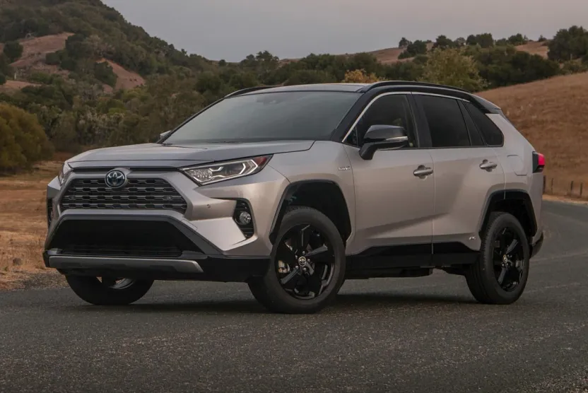 2019 Toyota RAV4 Hybrid XSE photo 1
