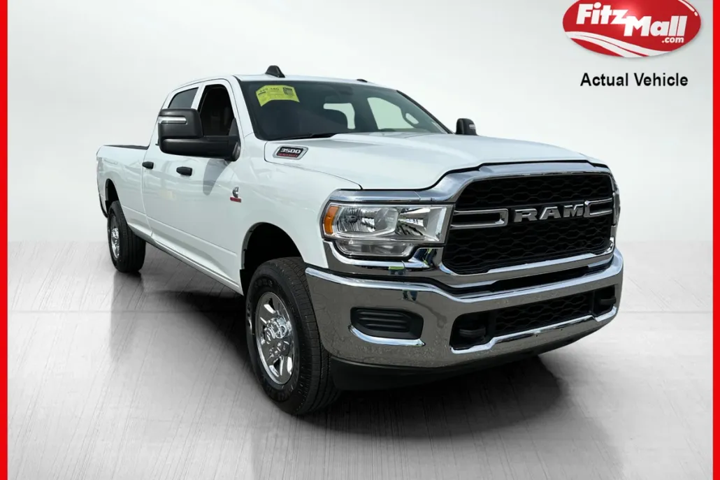 2024 Ram 3500 Tradesman photo 1