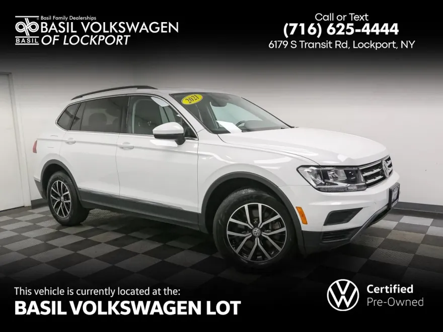 2021 Volkswagen Tiguan SE photo 1